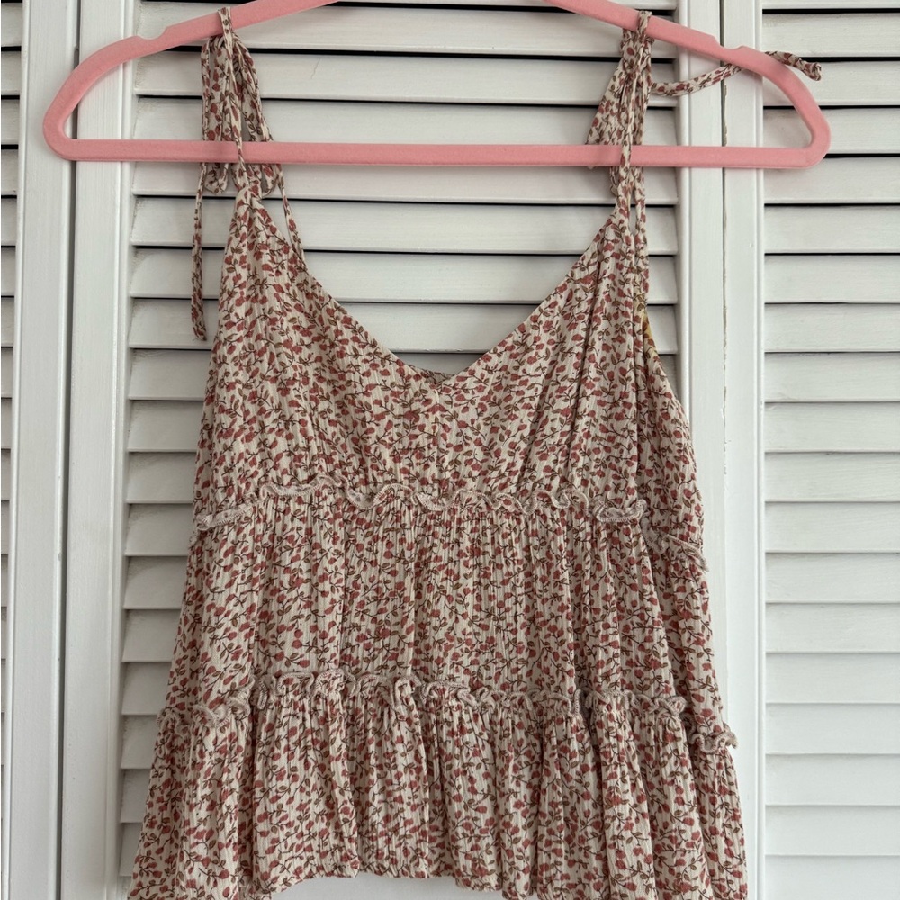 Flower Cropped Tank Top
